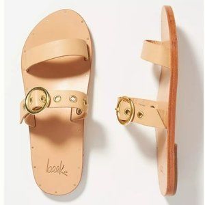 Beek Maleo Leather Sandals in Sand